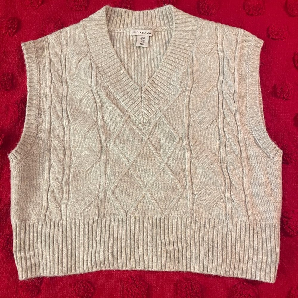 Sincerely Jules Cream V-Neck Sweater Vest